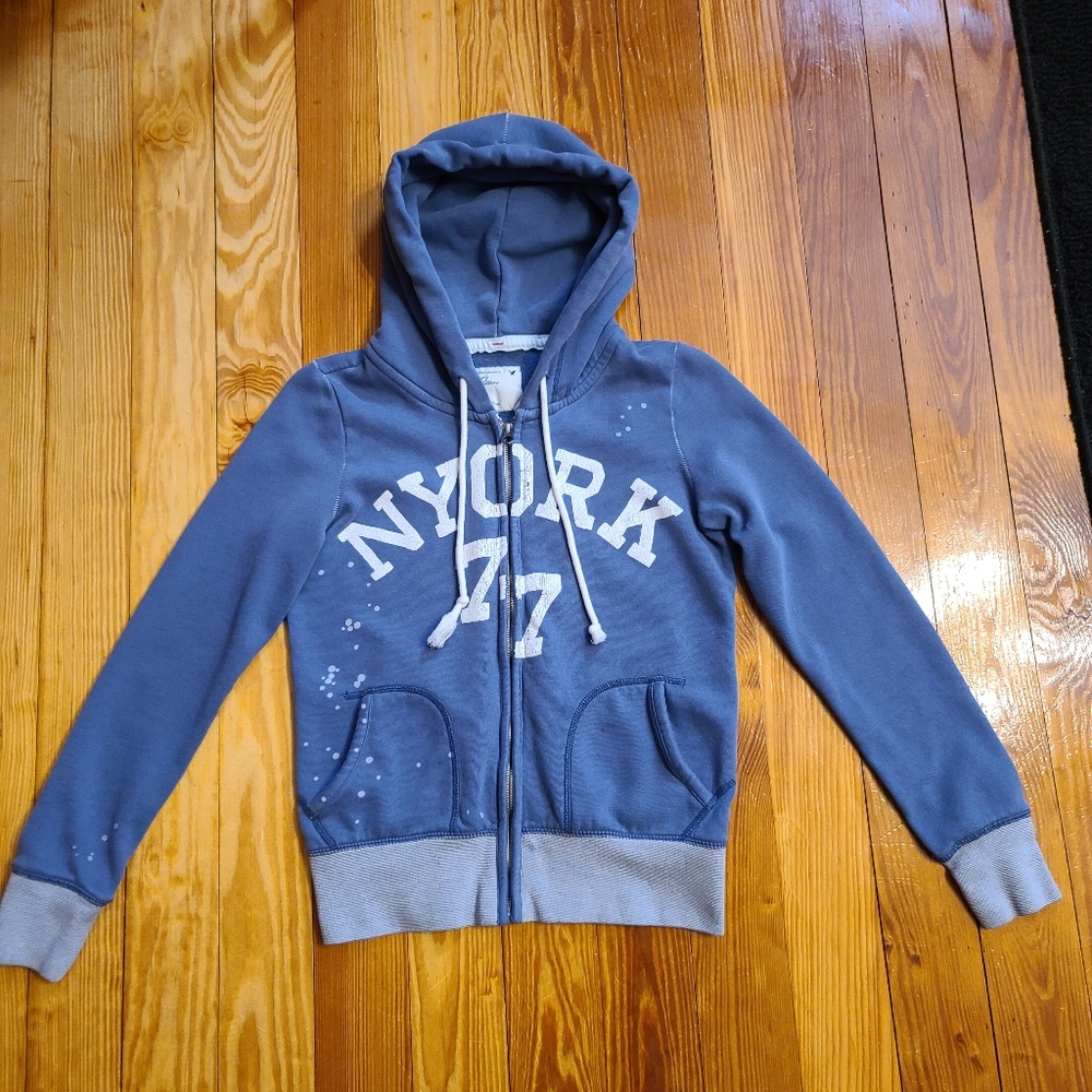 🦋Sale🦋4/$25 American eagle outfitters hoodie